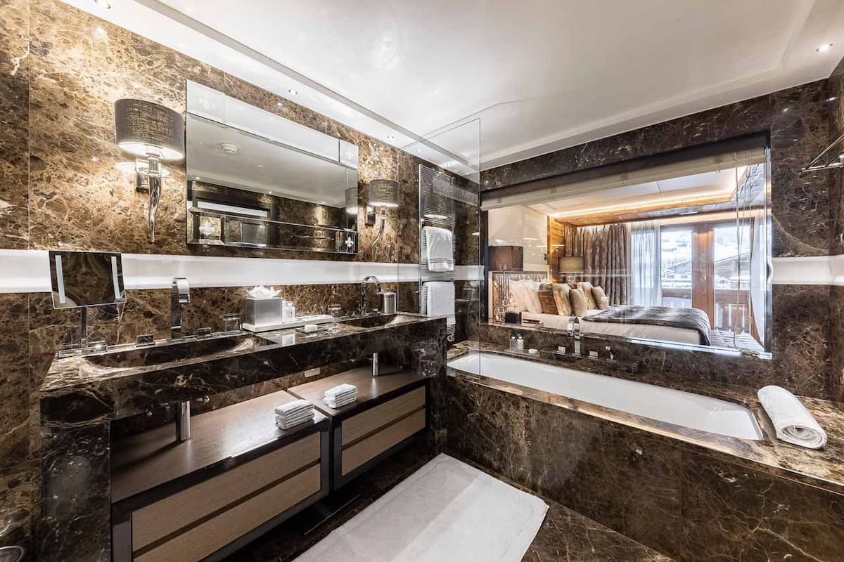 Ultima Gstaad 3BR Residence