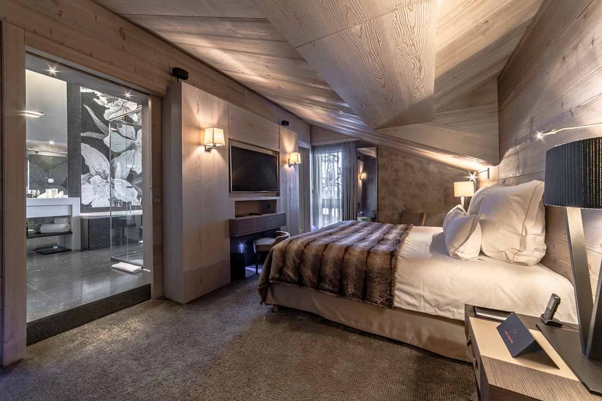 Apartment Emerald, Grandes Alpes Hotel 5*, Courchevel 1850