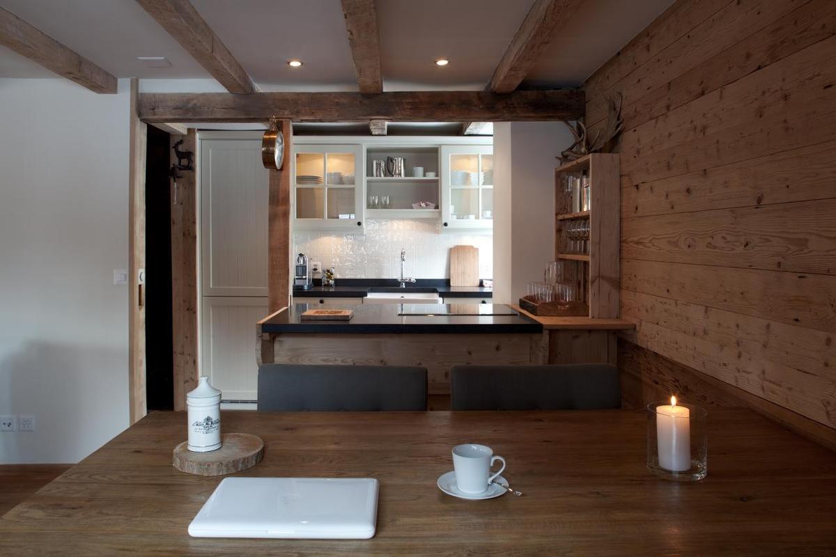 Chalet Chocolate Box