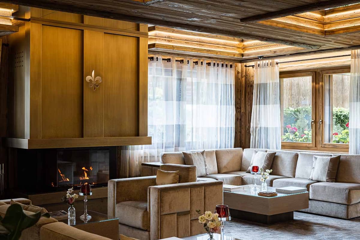 Ultima Gstaad 4BR Residence