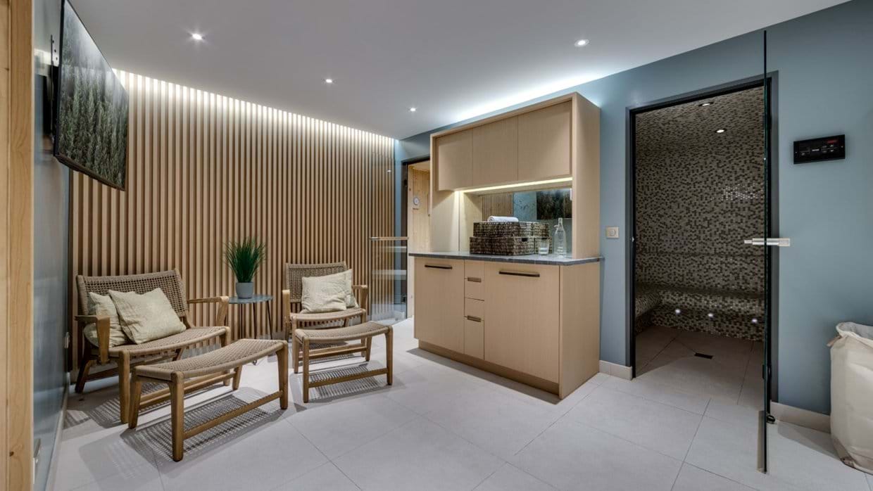 Chalet Elephant Blanc